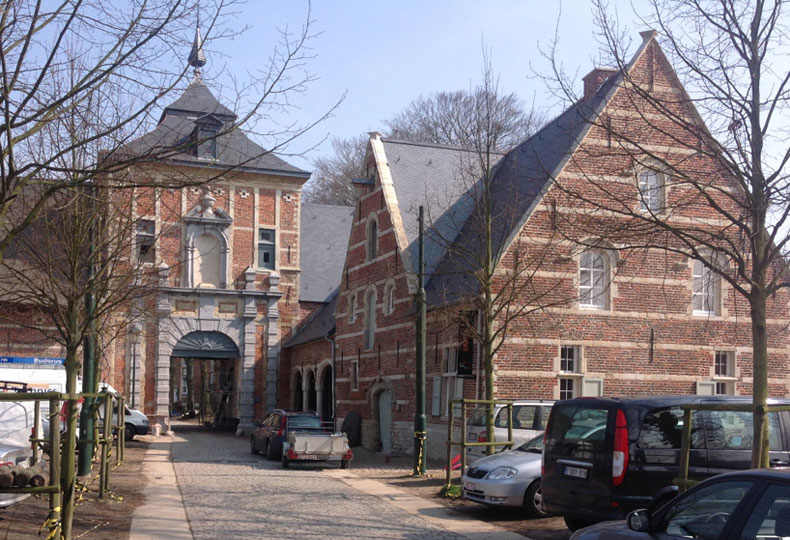 Algemene gevel -en restauratiewerken - buitenpleisterwerken